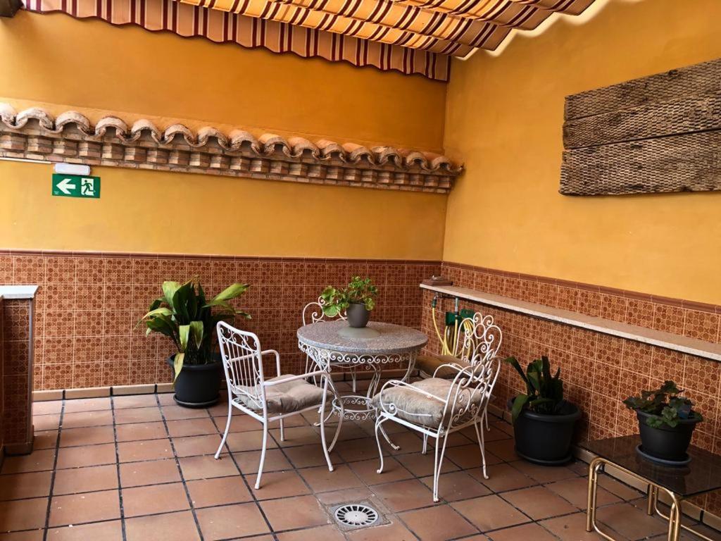 Apartamento Tranquilo E Ideal Para Parejas, Con Bonitas Vistas De Toledo Y Fantastica Ubicacion Apartment Exterior foto